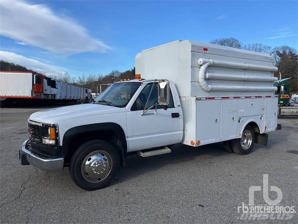 GMC 3500 都市/通用型車輛