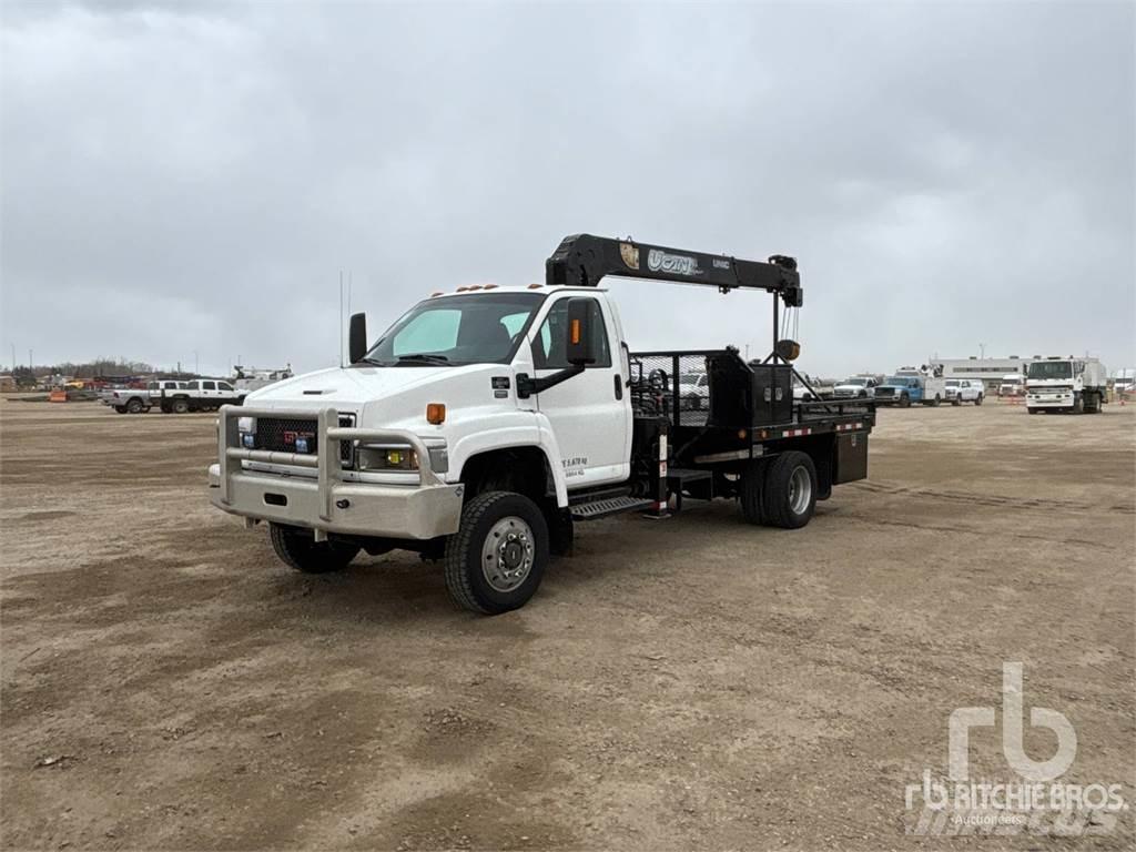 GMC C5500 起重機卡車
