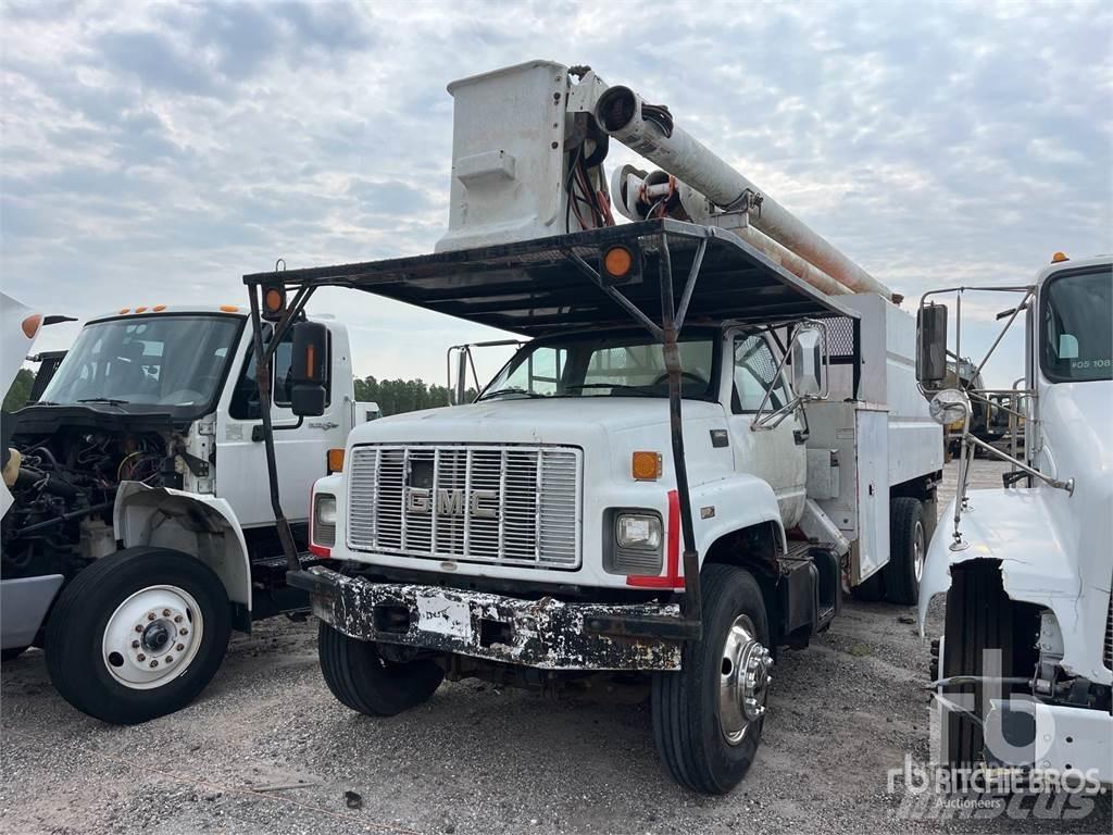 GMC C7500 拖車裝載高空作業平台