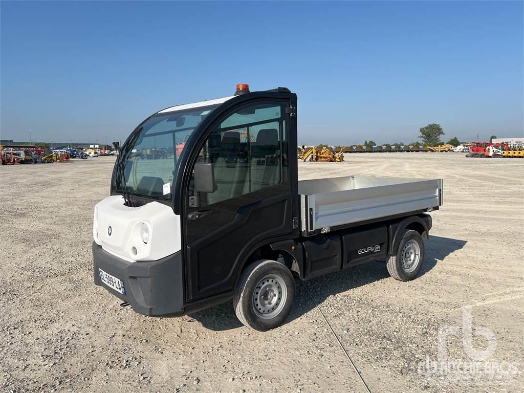 Goupil G46M 多用途機械