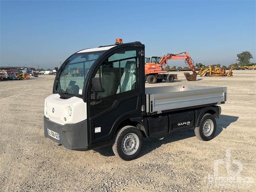 Goupil G46M 多用途機械