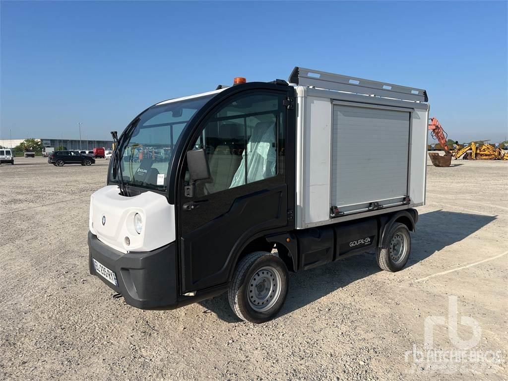 Goupil G46M 多用途機械