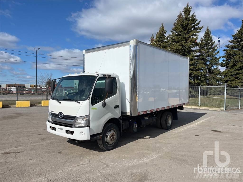 Hino 195 廂式貨物運輸車