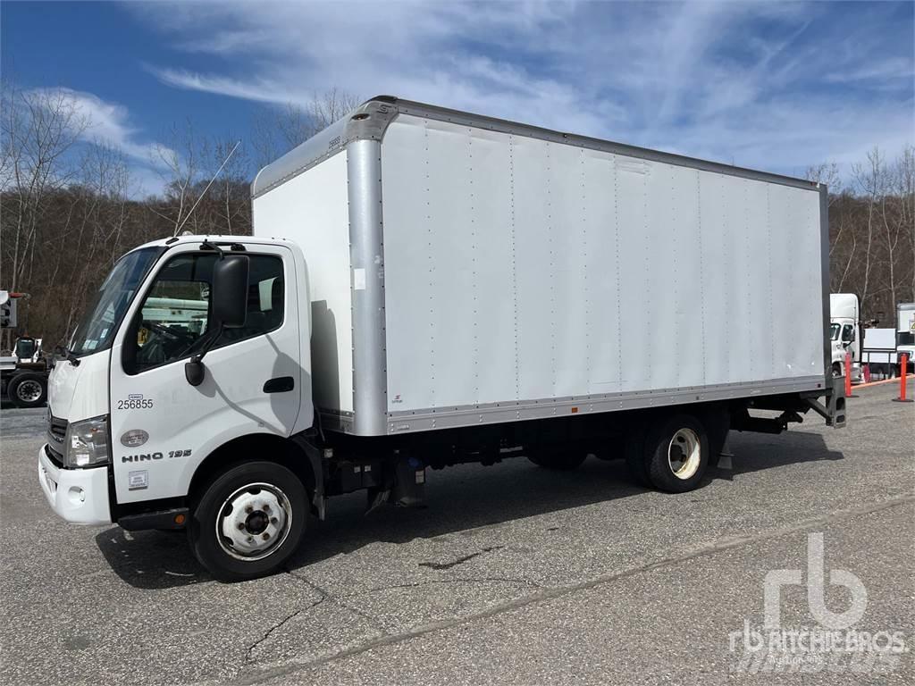 Hino 195 廂式貨物運輸車