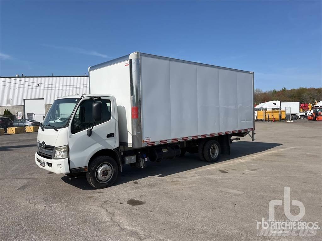 Hino 195 廂式貨物運輸車