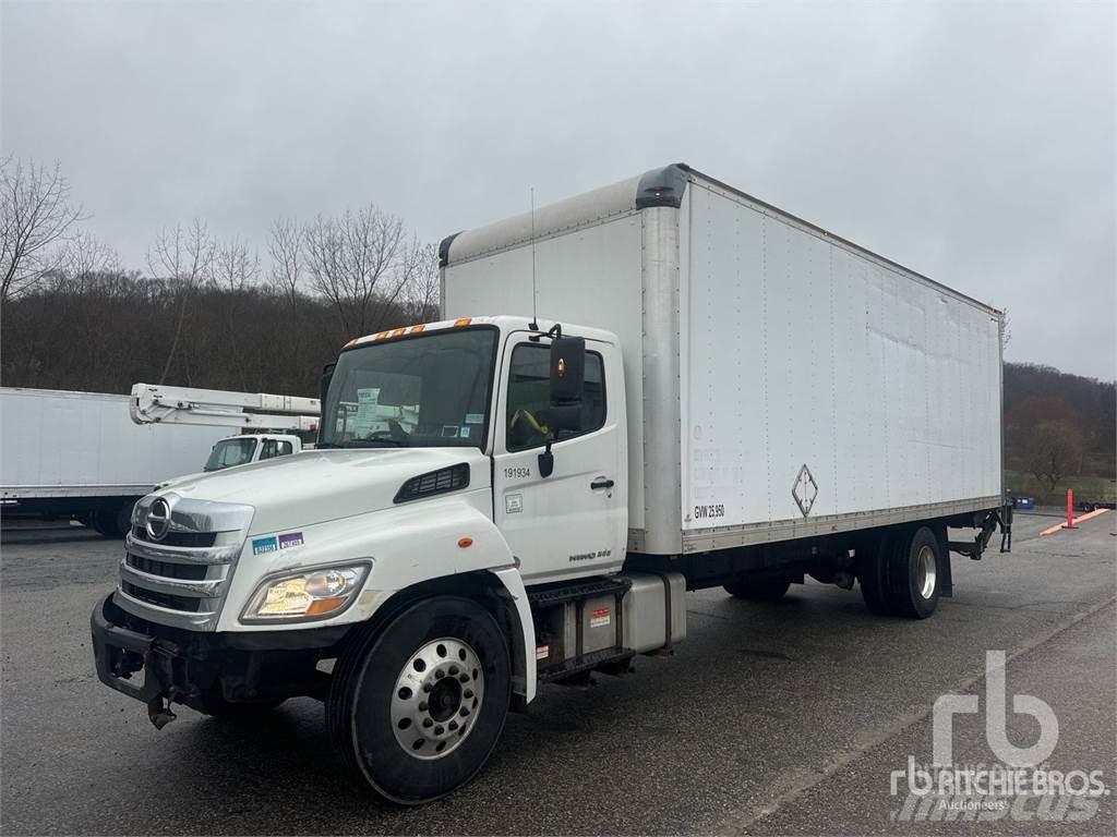 Hino 268 廂式貨物運輸車