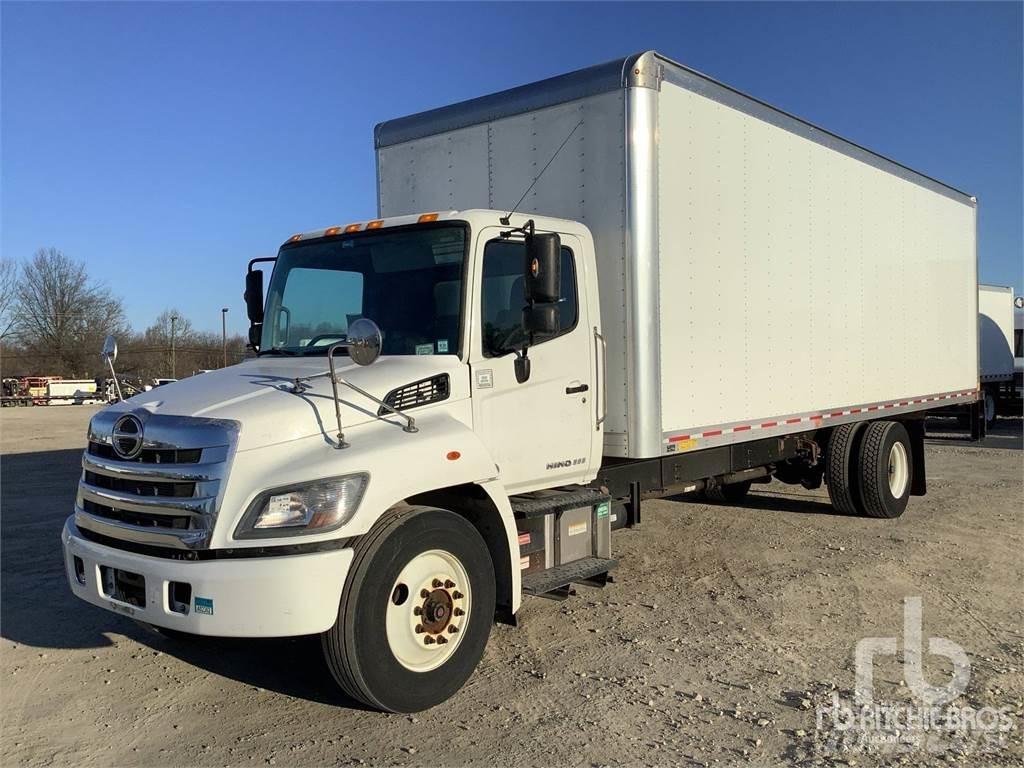 Hino 268 廂式貨物運輸車