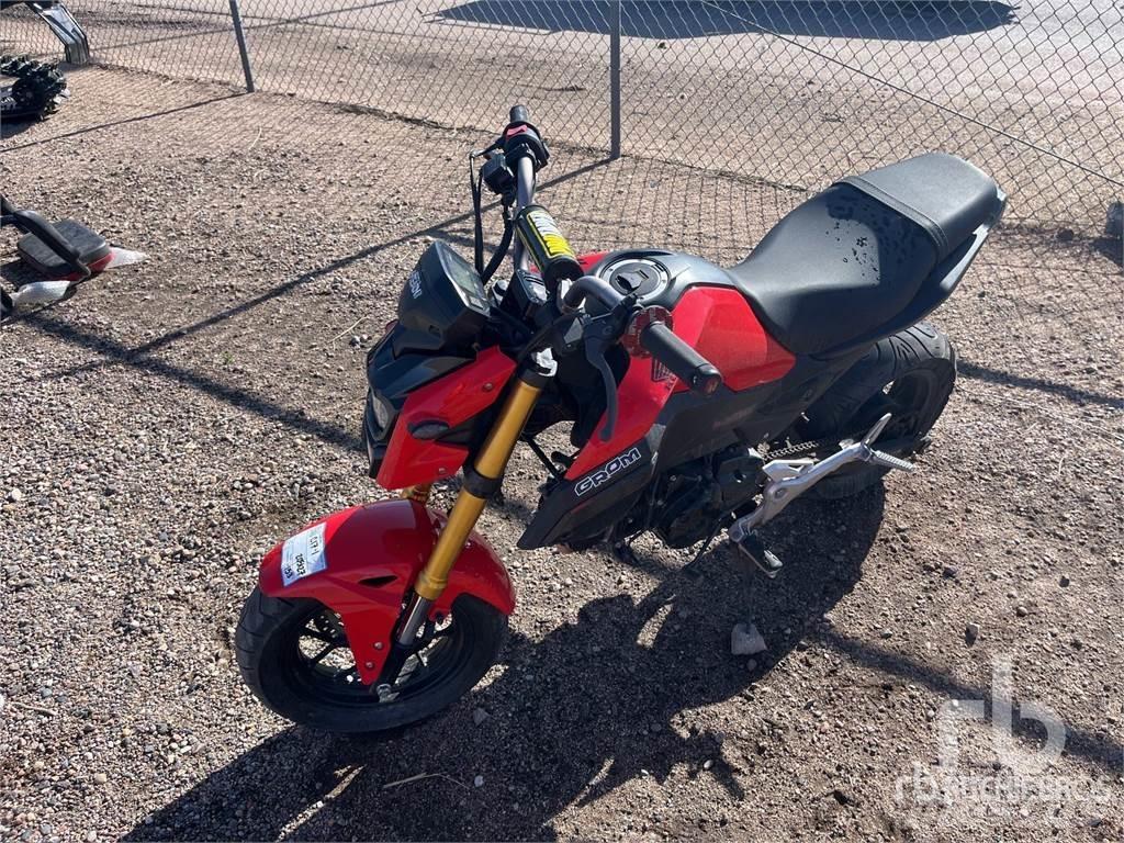 Honda GROM 汽車