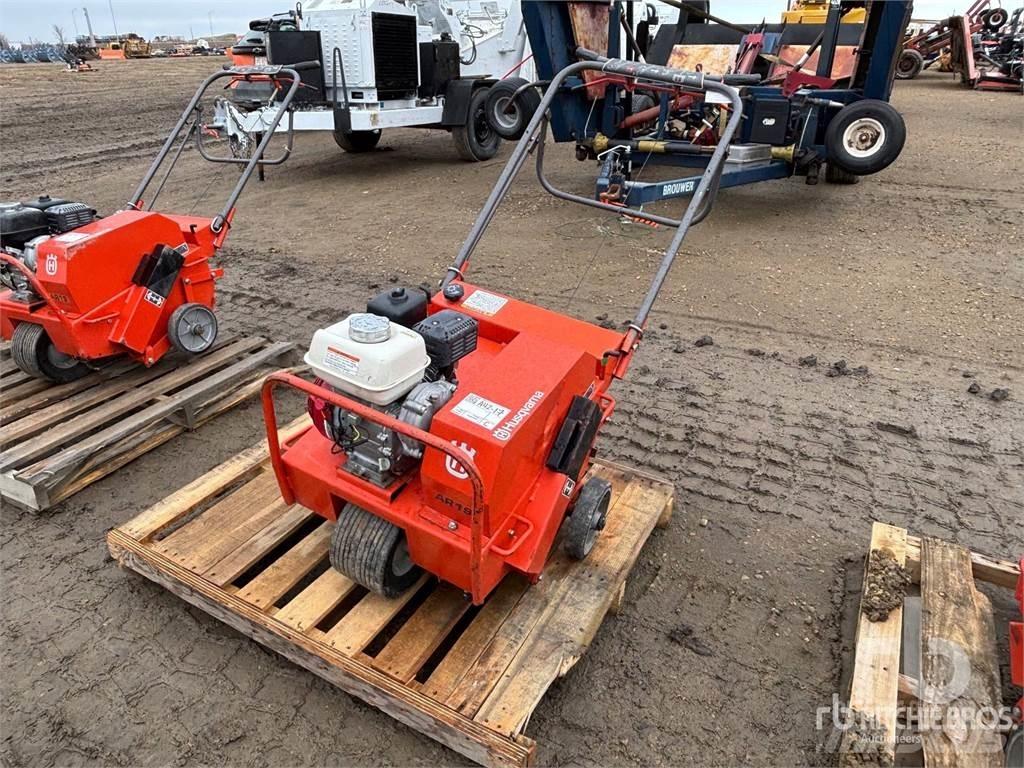 Husqvarna AR19H 其他地面照料機械