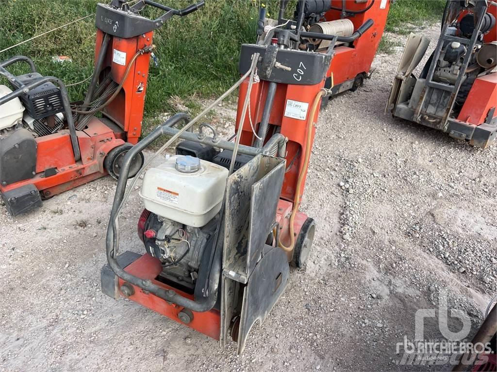 Husqvarna FS513 瀝青碎石設備