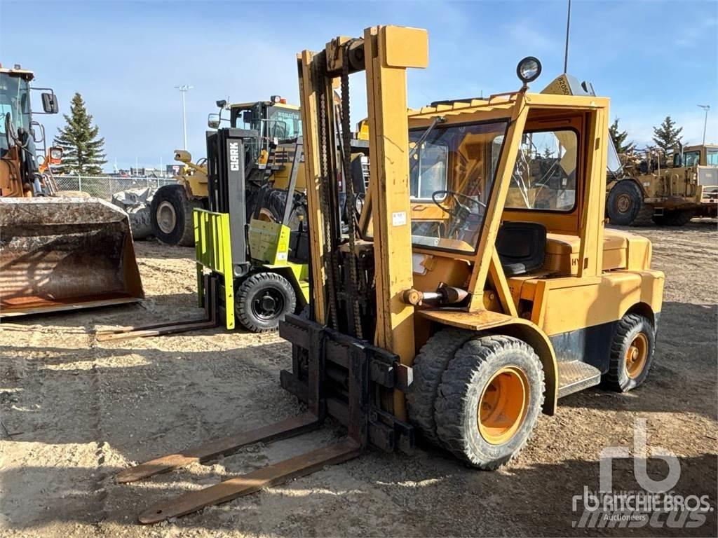 Hyster H90C 柴油卡車