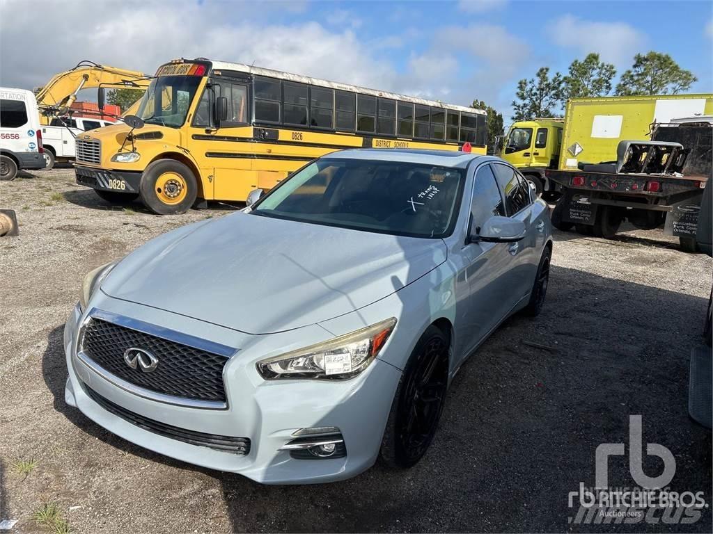 Infiniti Q50 汽車