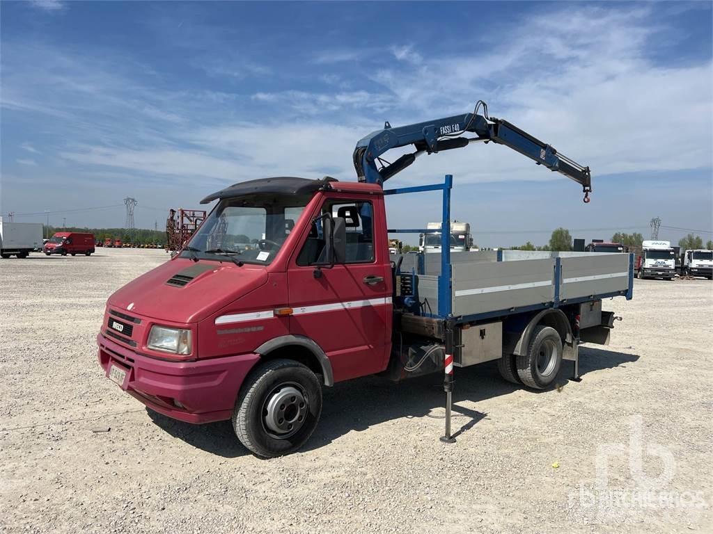 Iveco 59E12 起重機卡車