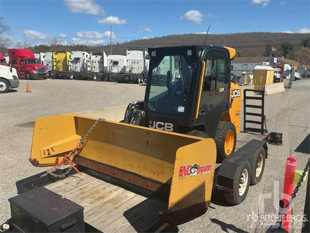 JCB 215 滑移轉向裝載機
