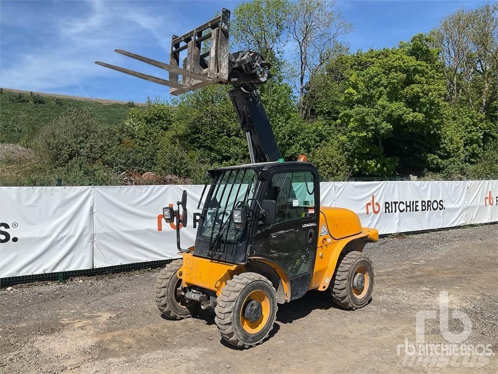 JCB 520-40 伸縮臂操作車