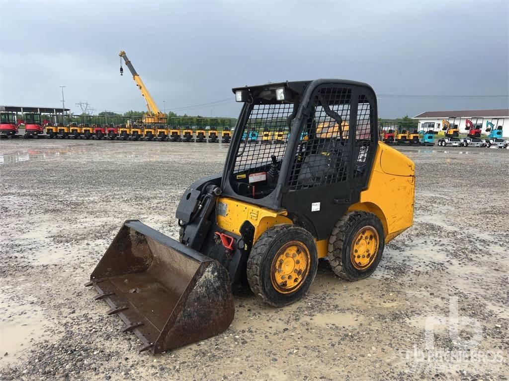 JCB ROBOT 160 滑移轉向裝載機