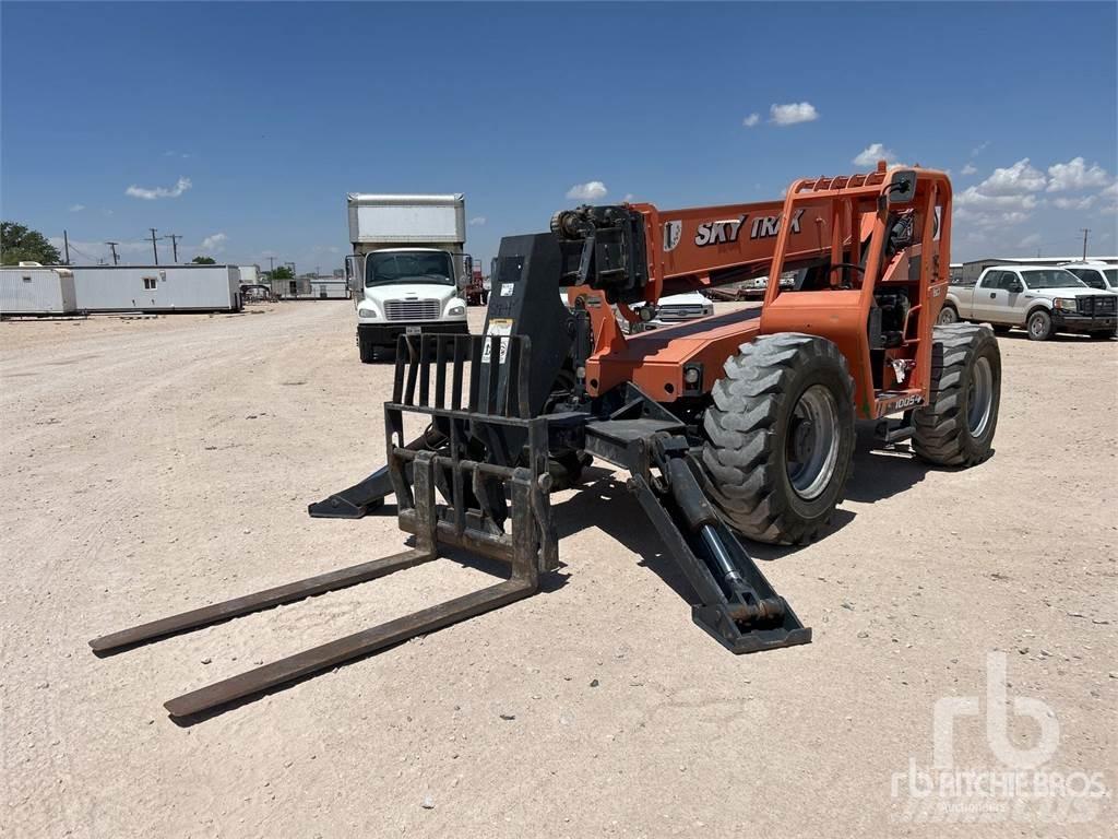 JLG 10054 伸縮臂操作車