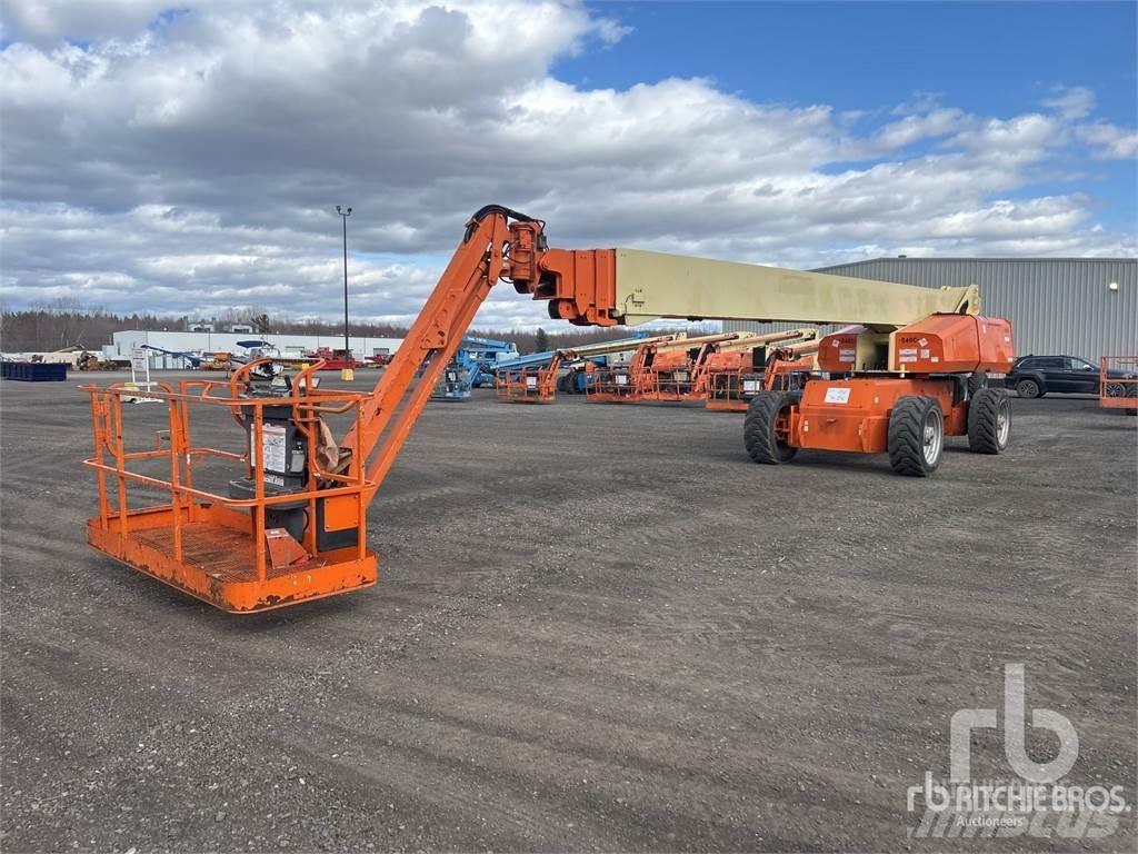JLG 1350SJP 曲臂高空作業車