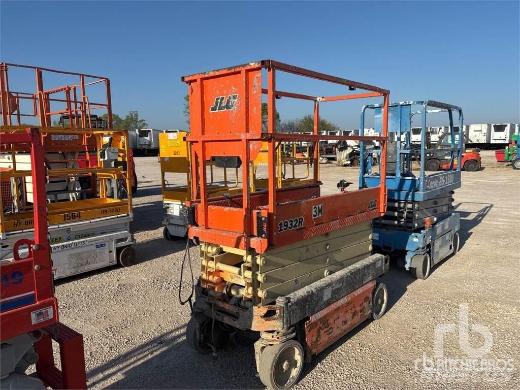 JLG 1932R 剪式升降機