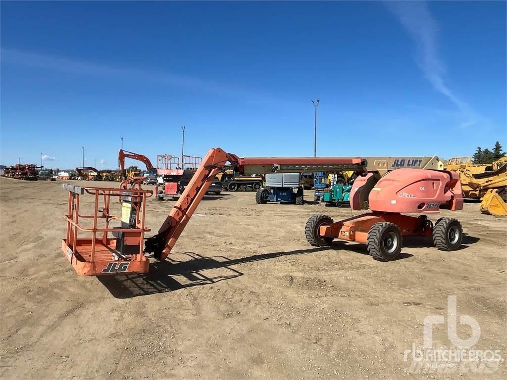JLG 460SJ 曲臂高空作業車