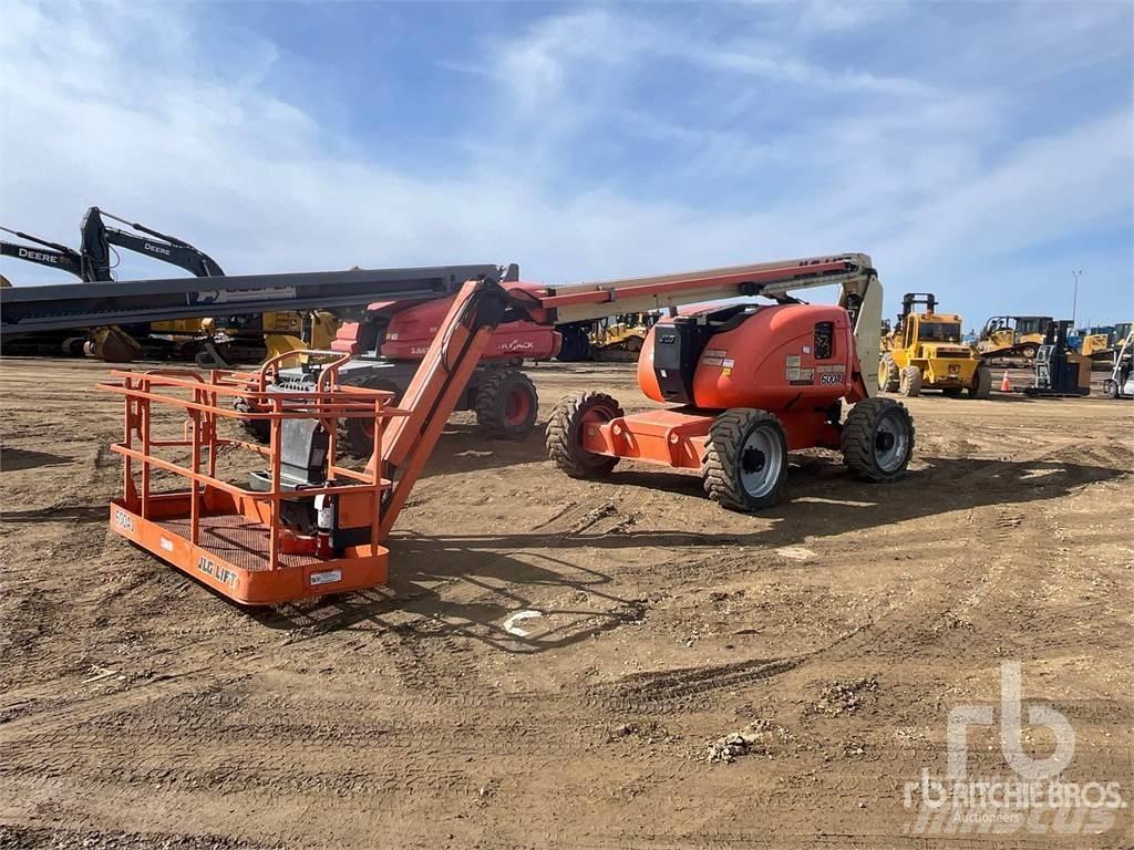 JLG 600AJ 曲臂高空作業車