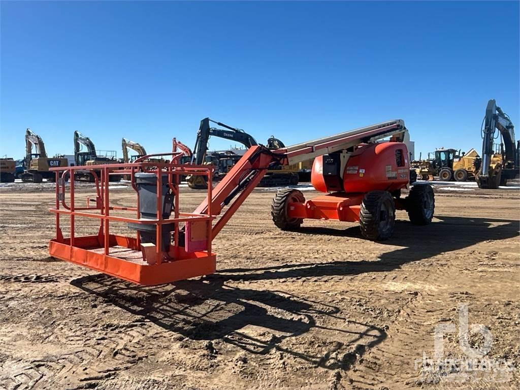 JLG 600AJ 曲臂高空作業車