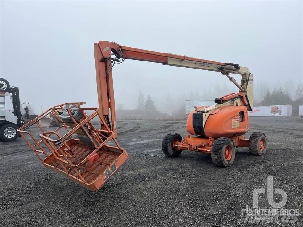 JLG 600AJ 曲臂高空作業車
