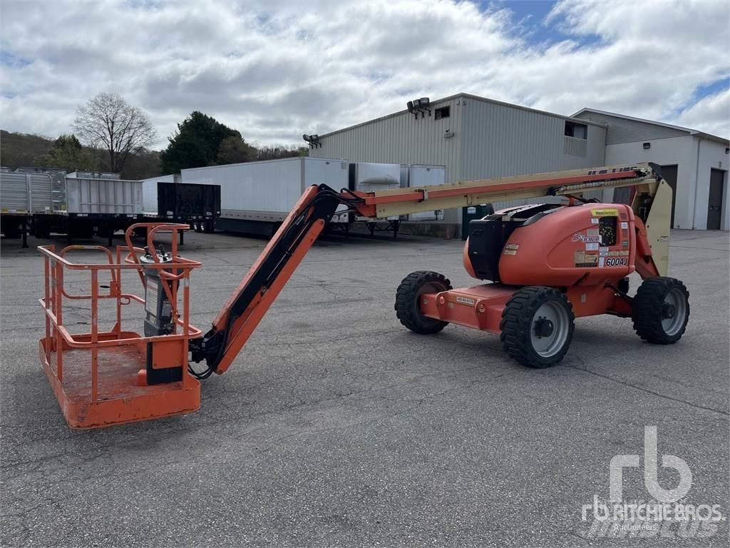 JLG 600AJ 曲臂高空作業車