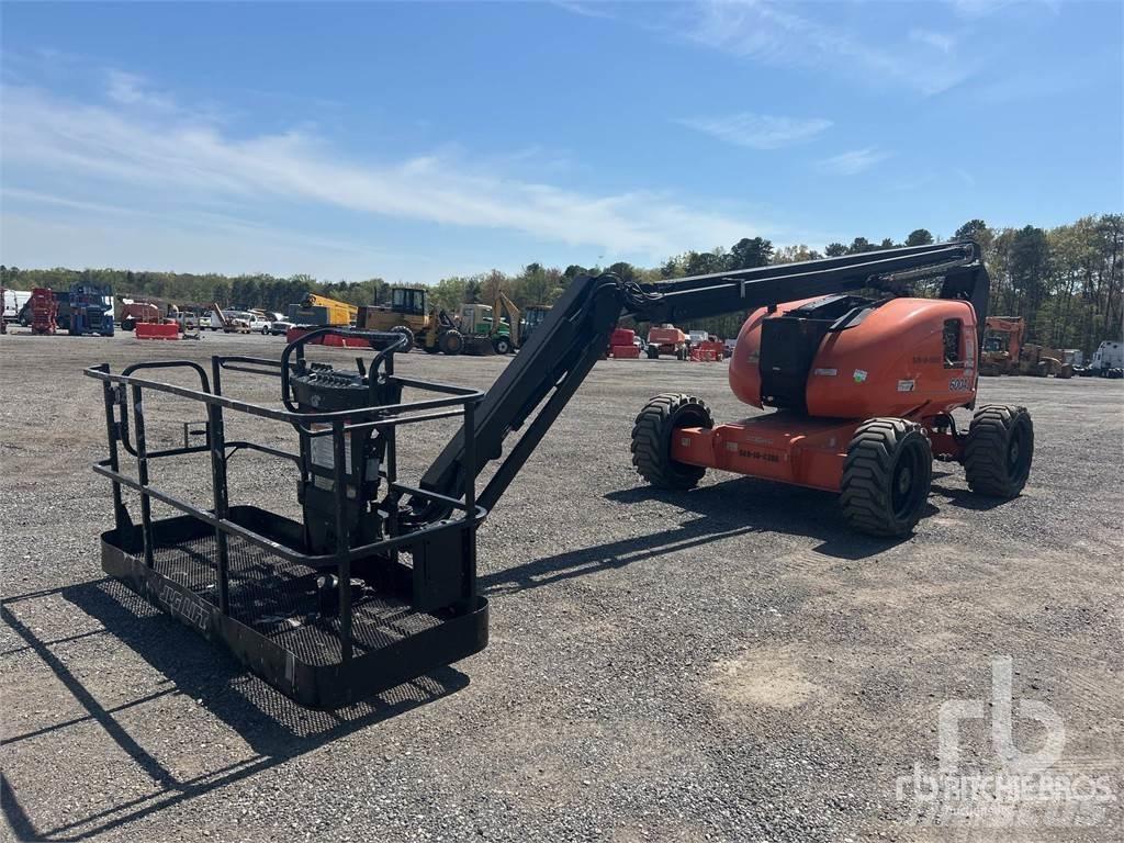 JLG 600AJ 曲臂高空作業車