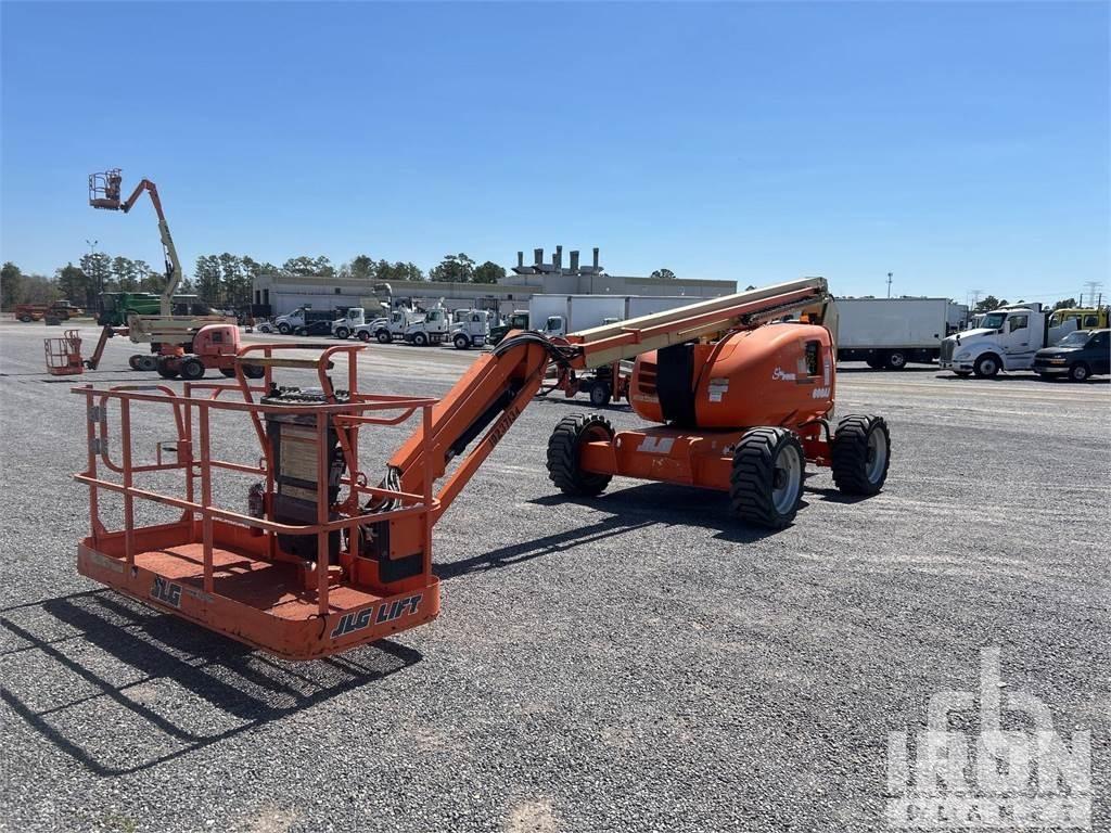 JLG 600AJ 曲臂高空作業車