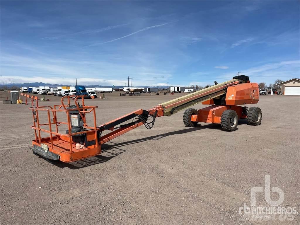 JLG 660SJ 曲臂高空作業車
