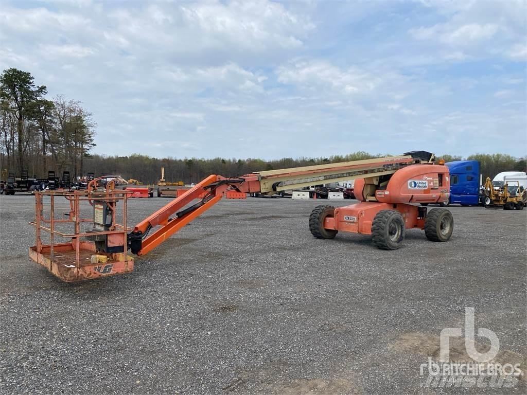 JLG 660SJ 曲臂高空作業車