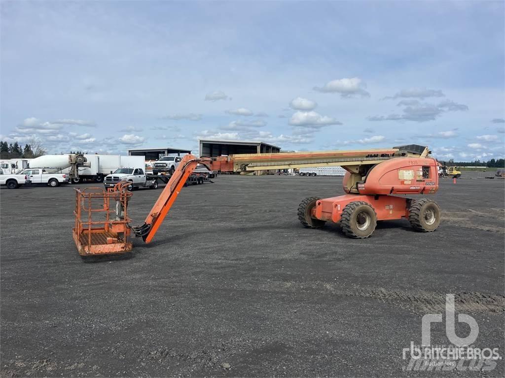 JLG 660SJ 曲臂高空作業車