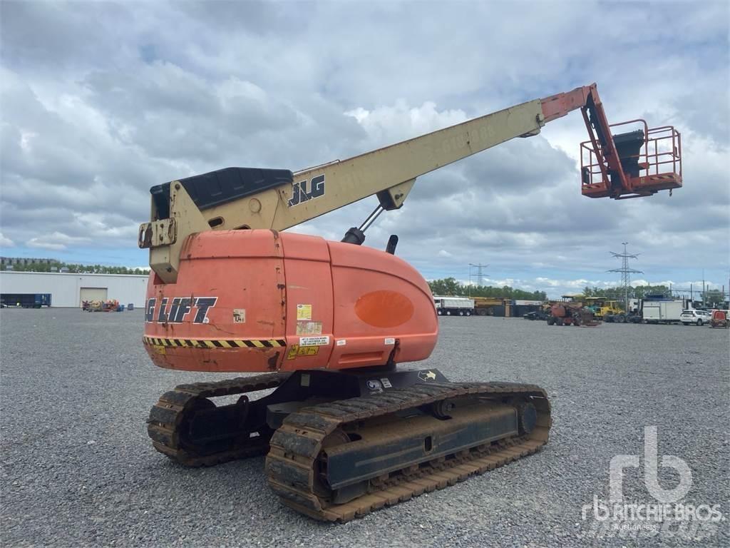 JLG 660SJCG 曲臂高空作業車