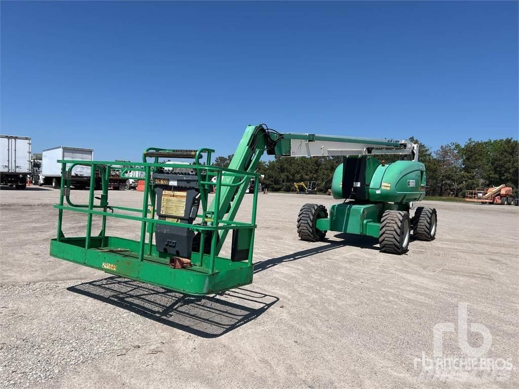 JLG 800AJ 曲臂高空作業車