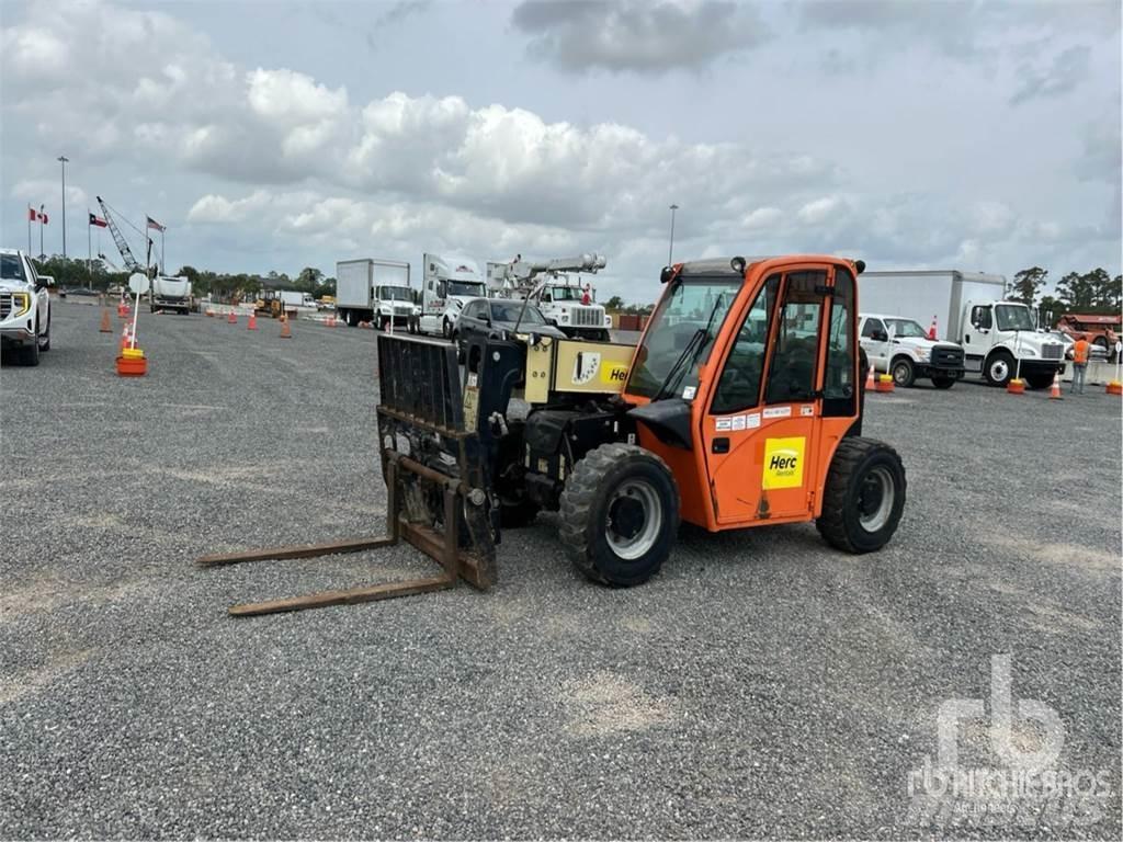 JLG G5-18A 伸縮臂操作車
