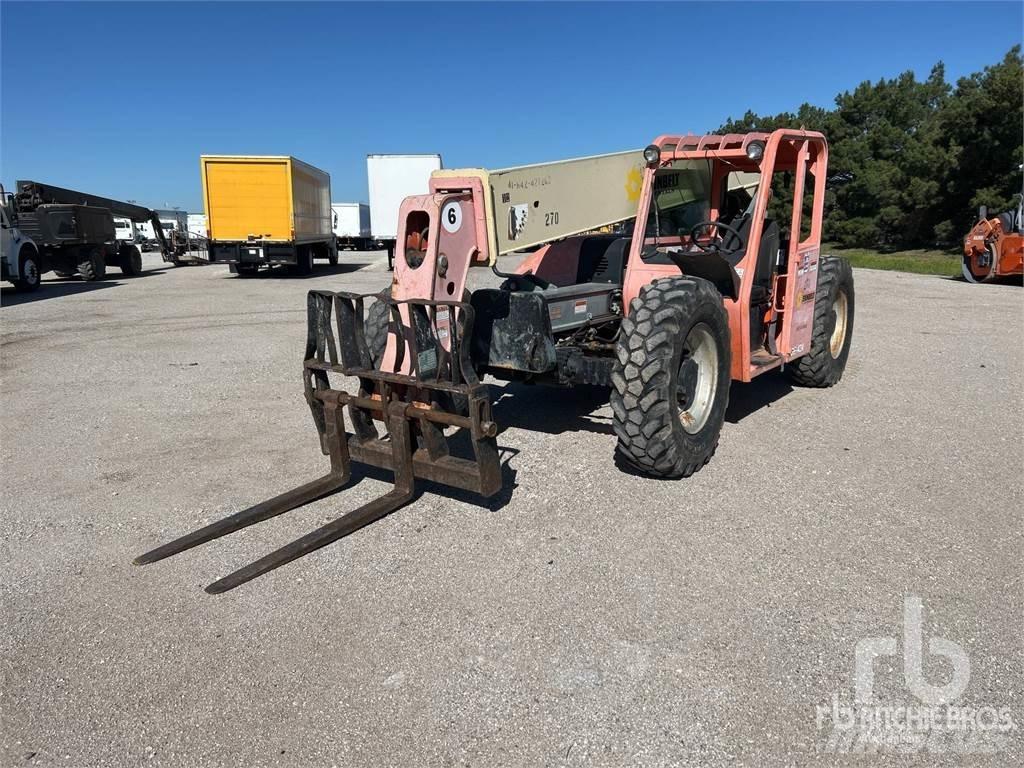 JLG G6-42A 伸縮臂操作車