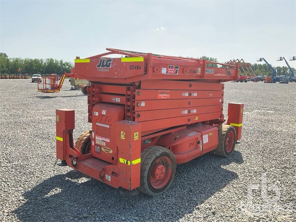JLG M4069 剪式升降機