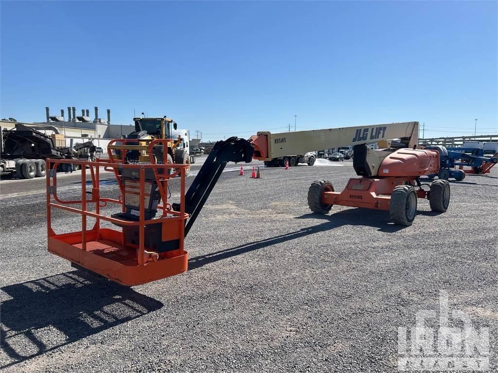 JLG M600JP 曲臂高空作業車