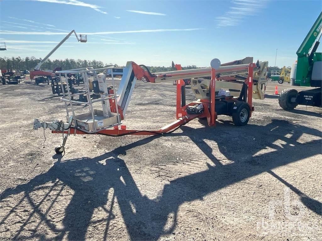 JLG T500J 曲臂高空作業車