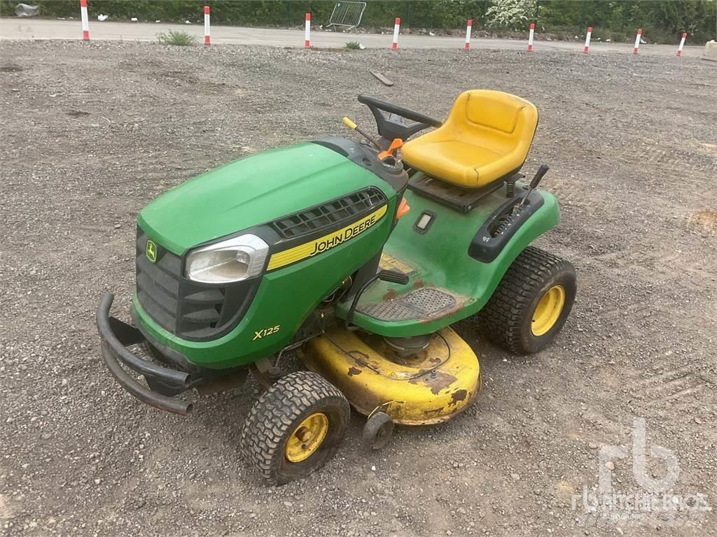 John Deere X125 割草劑