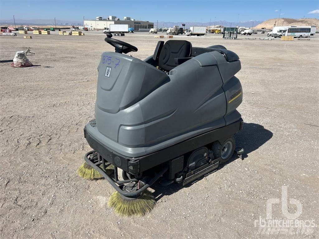 Kärcher B250R 掃倉機