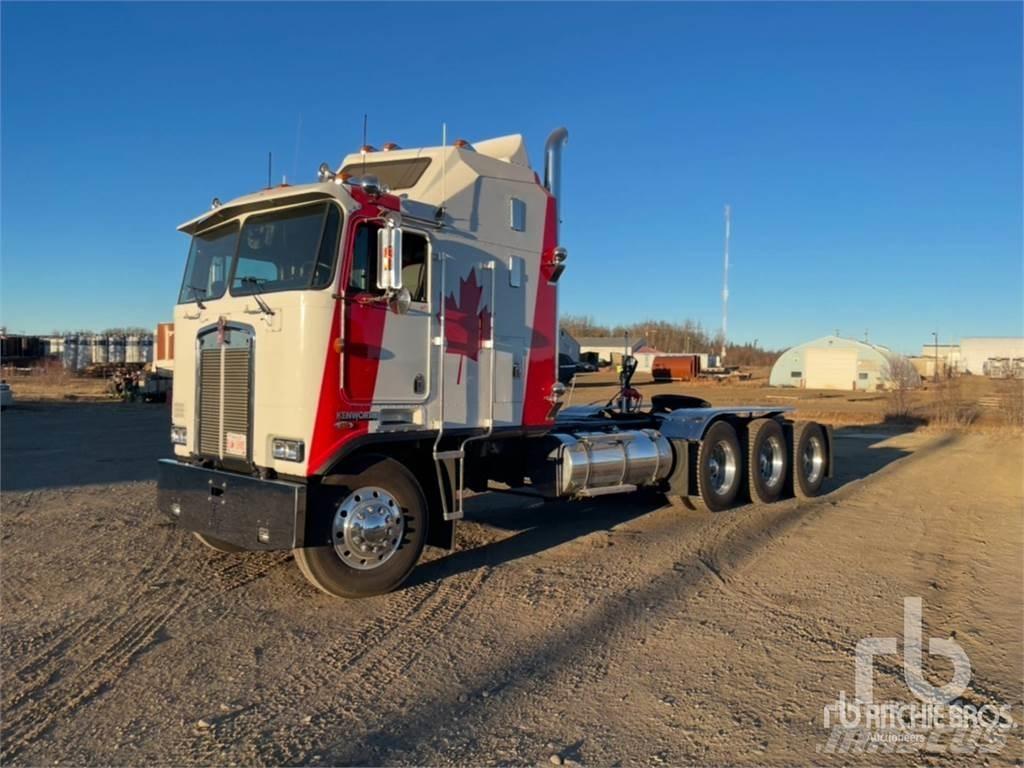 Kenworth K100 曳引機組件