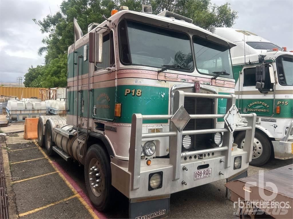 Kenworth K100E 曳引機組件