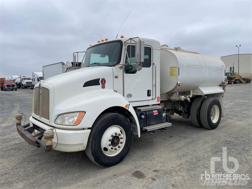 Kenworth T270 水車