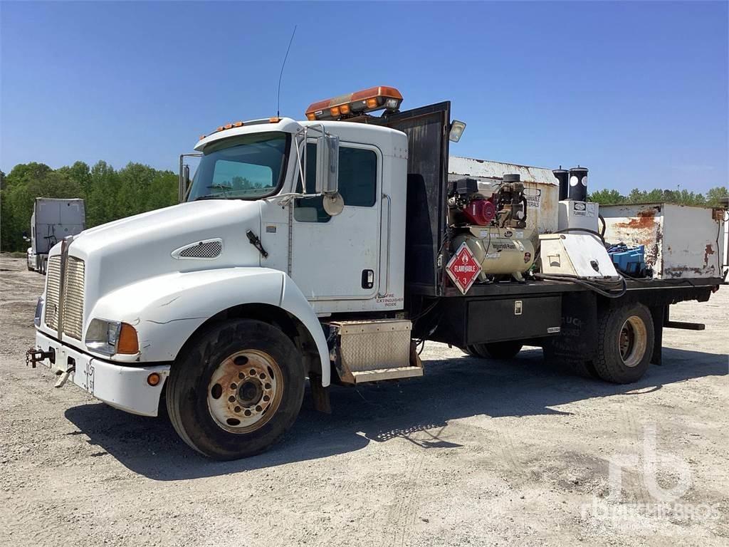 Kenworth T300 都市/通用型車輛