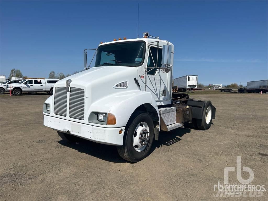 Kenworth T300 曳引機組件
