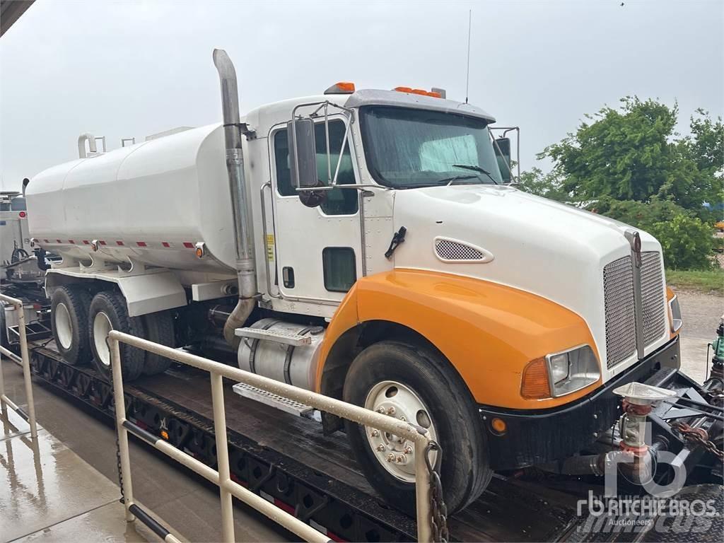 Kenworth T300 水車