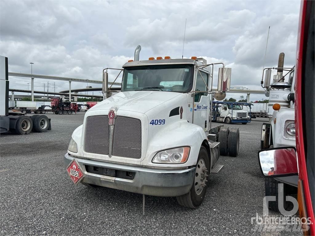 Kenworth T370 商用底盤車