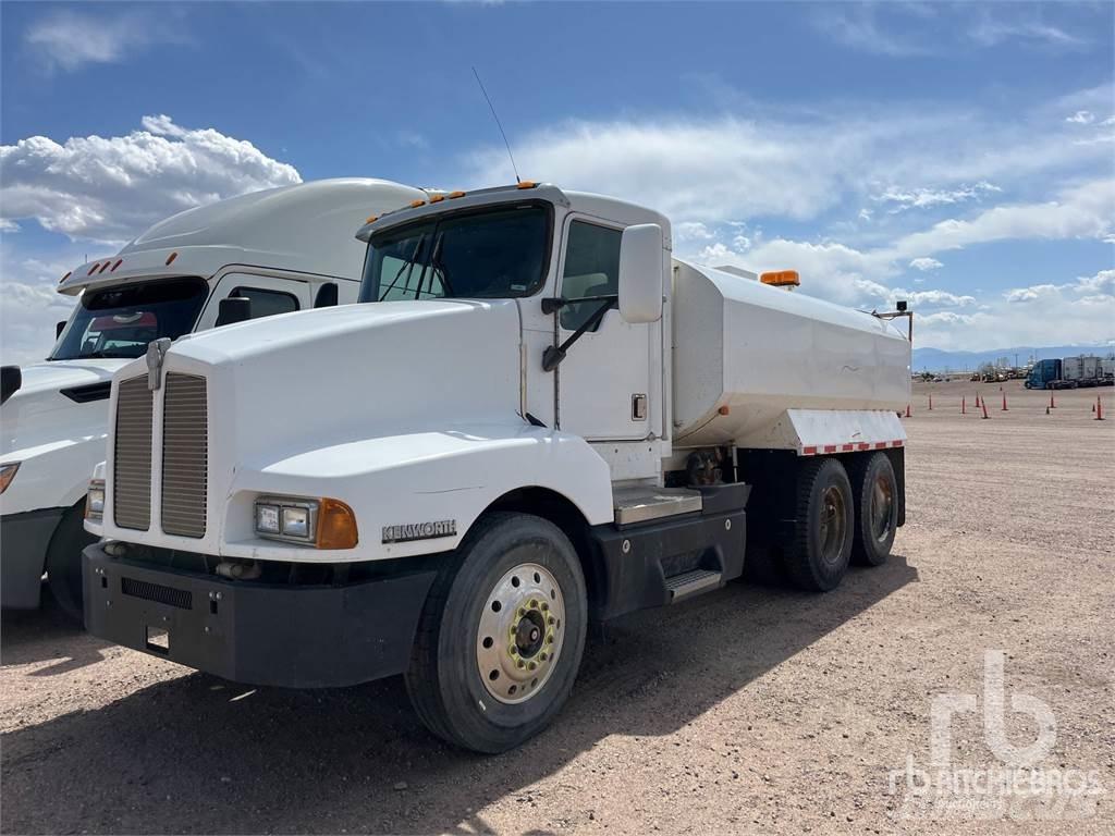Kenworth T600 水車